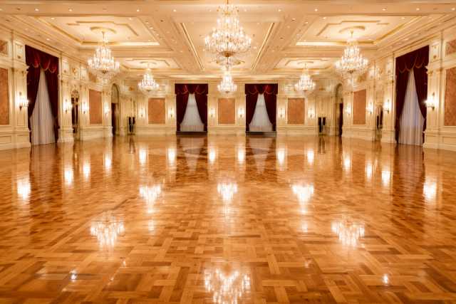 crystal-gala-ballroom