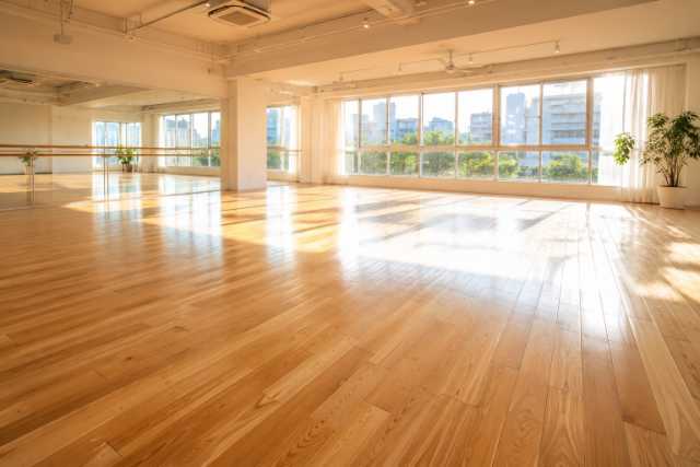 radiant-window-dancefloor